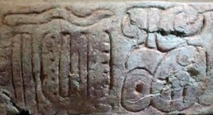 В Гватемале нашли статую майя, возможно, изображающую коронацию