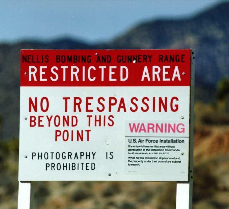 НЛО и не пахнет: ЦРУ раскрыло тайну базы Area 51 / blindloop.com