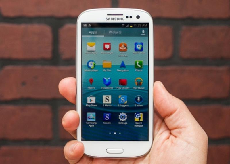 Смартфоны будущего: Samsung готовит новый бренд – Galaxy F / fonex.com.ua