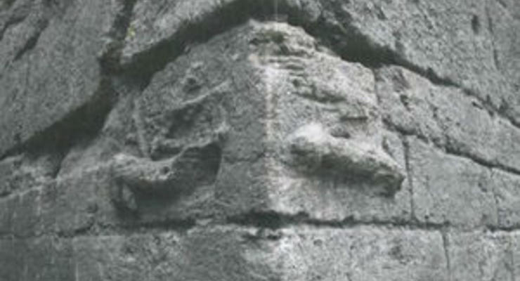 Историю древнего города прояснили каменные фаллосы