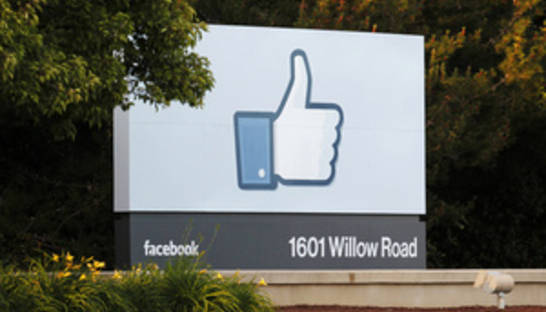 Пользователи крупнейшей в мире социальной сети пострадали от глобального сбоя