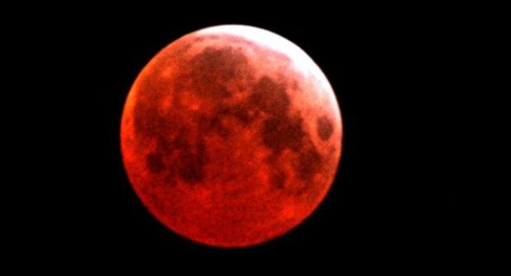 Кровавая луна: Наш спутник окрасится в красный цвет