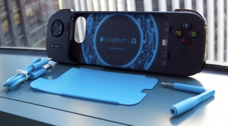 Logitech PowerShell – преврати смартфон в геймпад