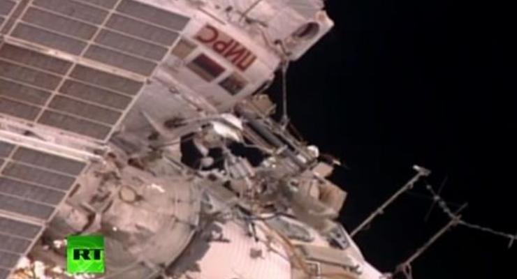 Российские космонавты МКС выходят в открытый космос - онлайн-трансляция
