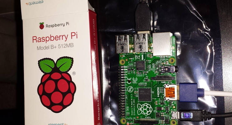Ягодка опять: Выпущена новая версия мини-компьютера Raspberry Pi