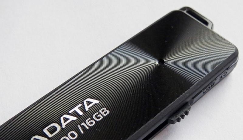 Обзор флешки ADATA DashDrive Elite UE700 16GB