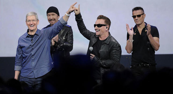 Ненужный подарок: Apple удаляет бесплатный альбом U2