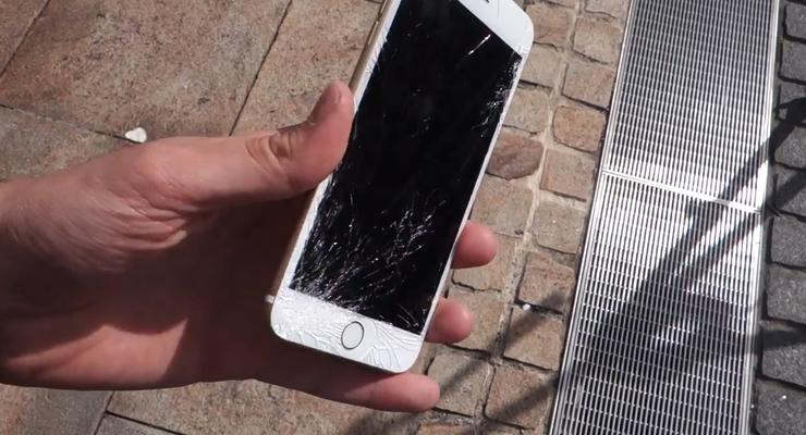 iPhone 6 вдребезги: Первый краш-тест нового телефона Apple (видео)