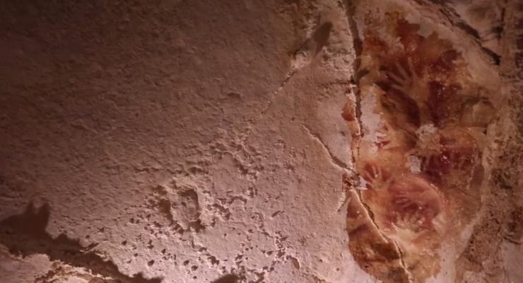 Пещерная живопись: Найден самый древний наскальный рисунок (видео)