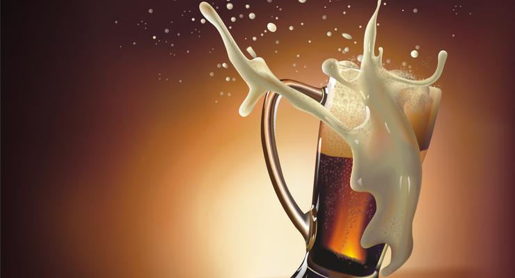Физики разобрались, почему пиво устойчиво к проливанию