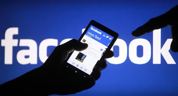Мобильная версия Facebook меняет дизайн
