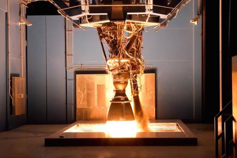 Уникальный запуск частного космического корабля SpaceX (онлайн)