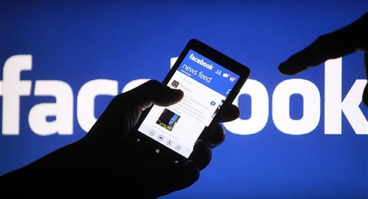 Хакеры заявили об атаке на Facebook и Instagram