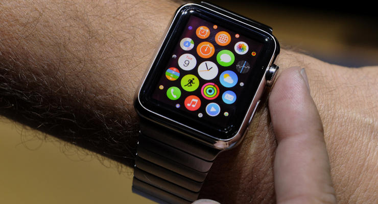 Тим Кук рассказал, когда выйдут "умные часы" Apple Watch