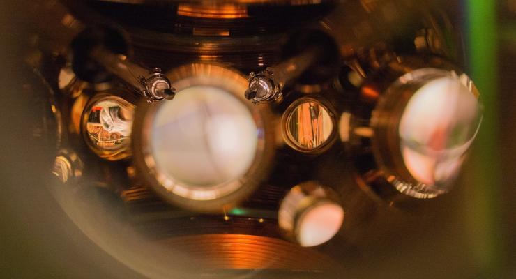 Физики создали самые точные атомные часы в мире