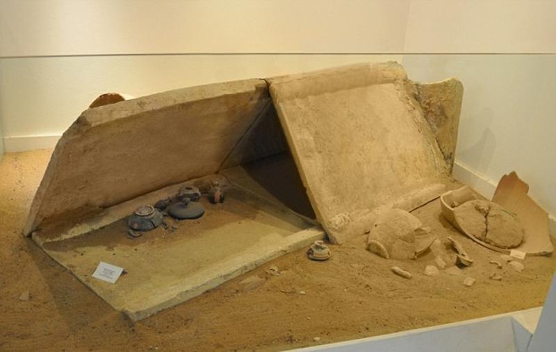 В Греции нашли могилы античных 