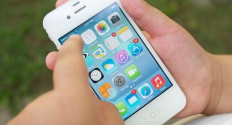 В Китае впервые обнаружили поддельные iPhone 4S на iOS 8