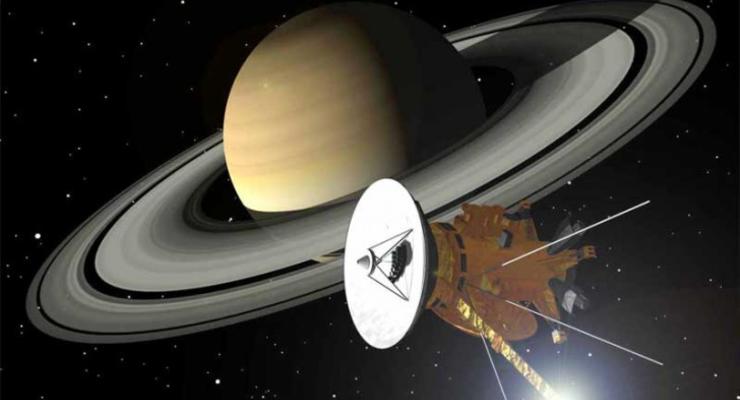 NASA показало необычный снимок колец Сатурна