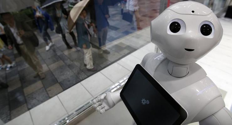 Японец избил эмоционального робота за неудачную шутку