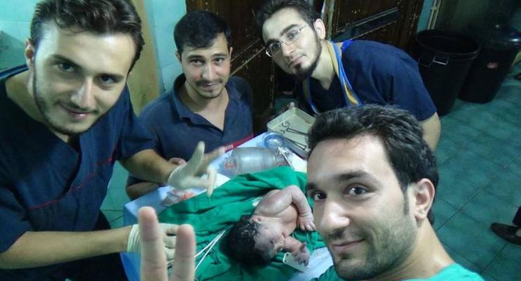 В Сирии родилась девочка с осколком снаряда в голове