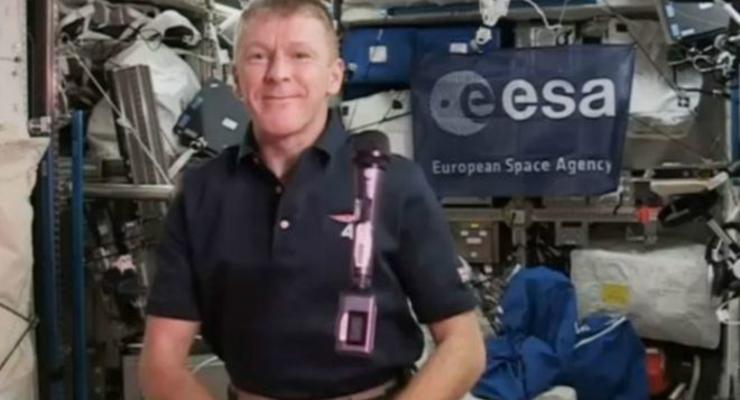 Астронавт Тим Пик ошибся номером, позвонив из космоса