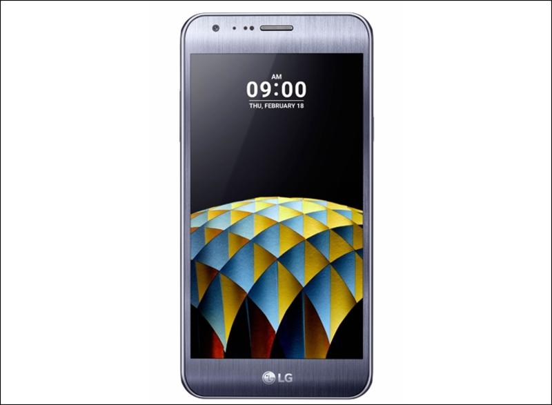 LG анонсировала телефоны сразу с тремя камерами и двумя экранами