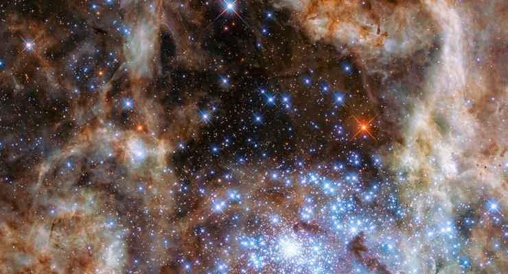 Телескоп NASA нашел девять звезд-монстров