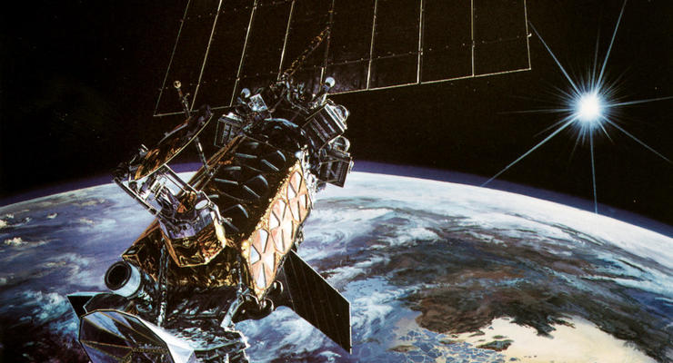 ВВС США потеряли в космосе новейший спутник