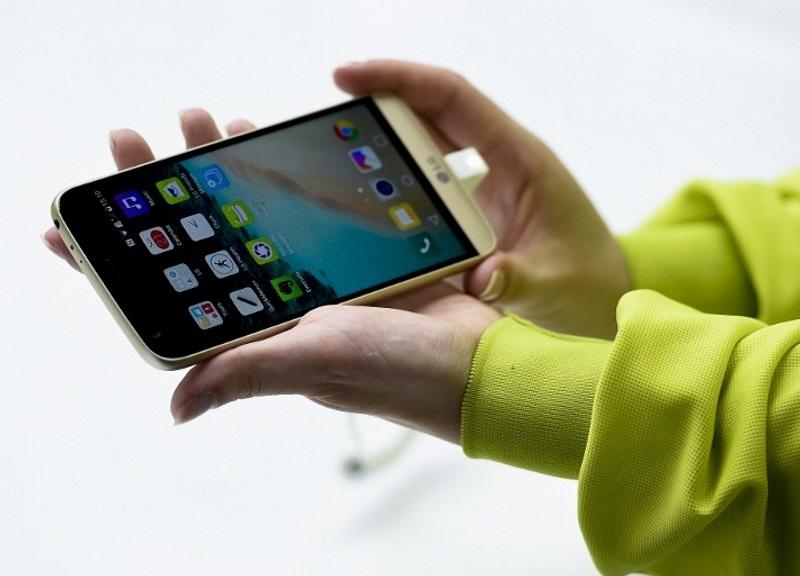 Мини-флагман: В Украине анонсировали выход телефона LG G5SE