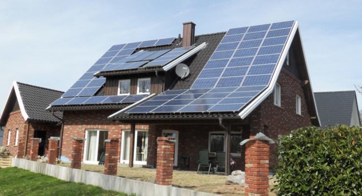 SolarCity хочет оснастить "солнечными крышами" 5 млн домов