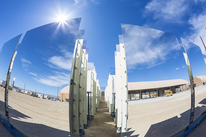 Калифорнийская фирма построит в Китае зеркальную солнечную ферму