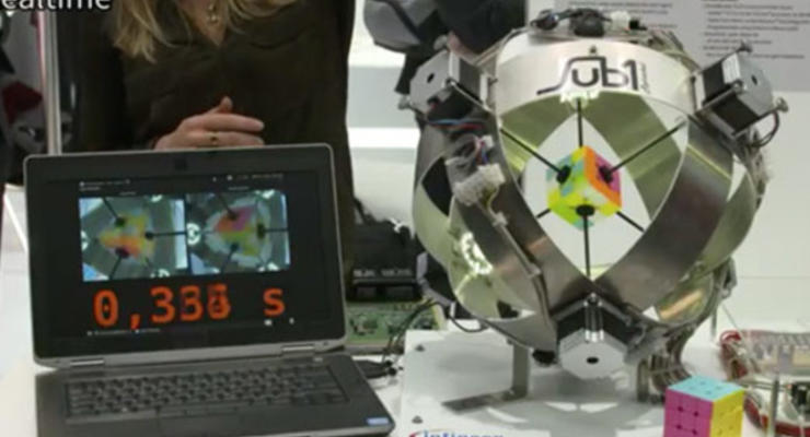 Робот установил новый рекорд скорости сборки кубика Рубика