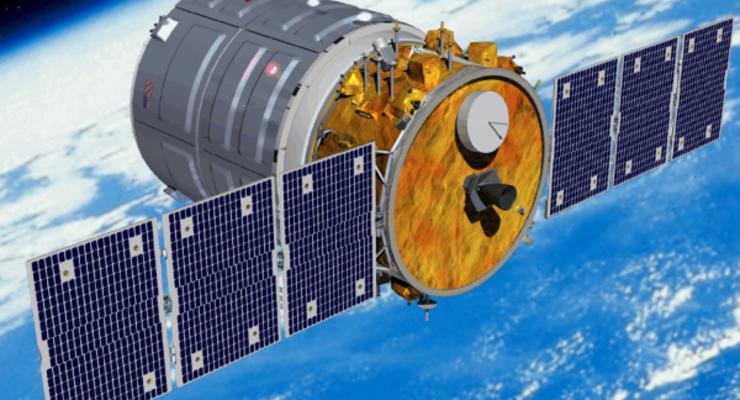 NASA на орбите Земли подожгло космический корабль