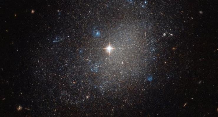 Астрономы показали, как выглядит спиральная галактика в созвездии Гончих Псов
