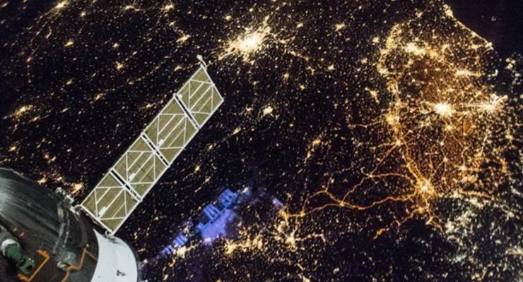 NASA показало впечатляющий снимок ночной Европы с МКС