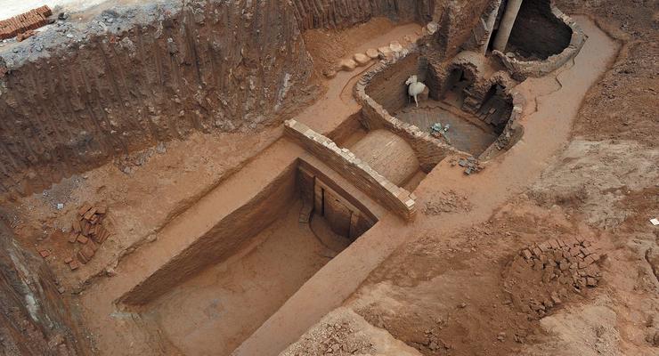 В Китае нашли таинственную древнюю гробницу