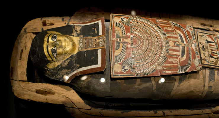 В Киеве нашли настоящие египетские мумии и саркофаги