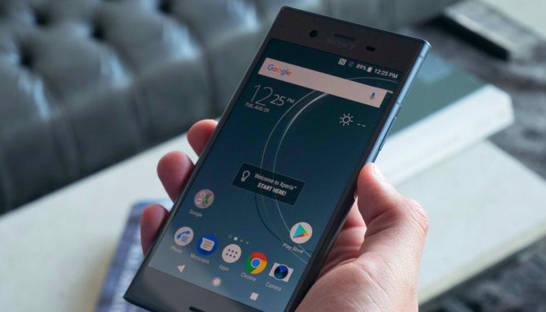 Sony разрабатывает телефон с 4K-OLED экраном