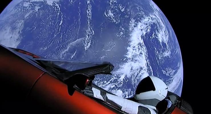 Запущенная в космос Tesla Маска признана астрономическим объектом