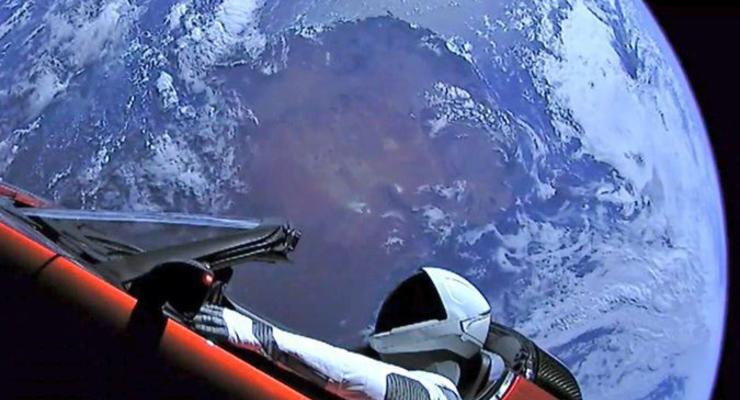 Автомобиль Илона Маска может навредить Марсу