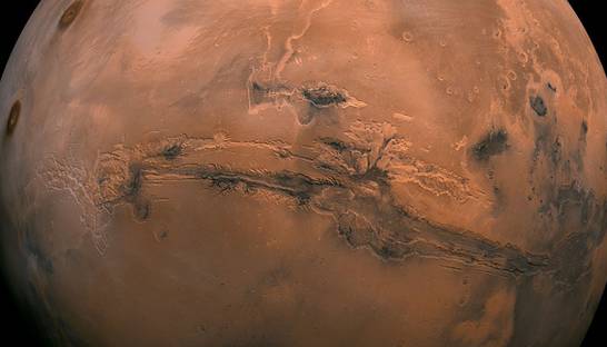 Планетологи уточнили, когда на Марсе появились океаны