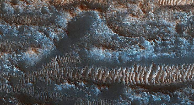 NASA показало дюны на Марсе