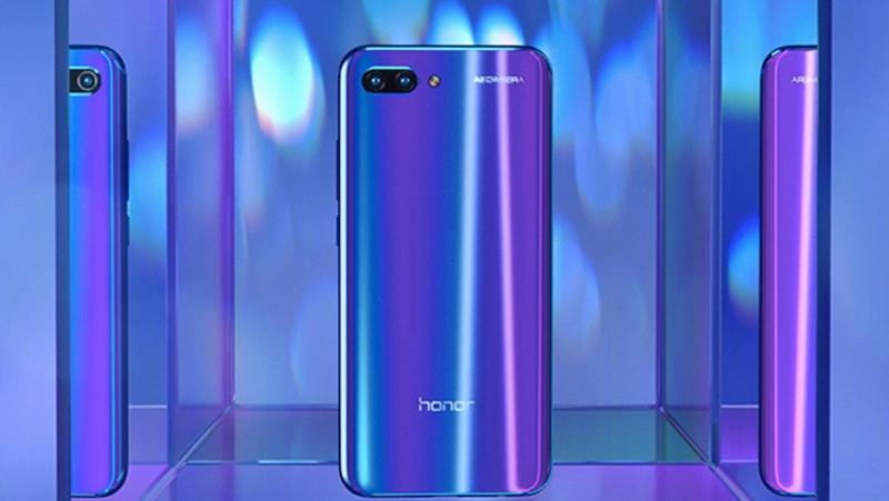 Huawei анонсировала смартфон Honor 10
