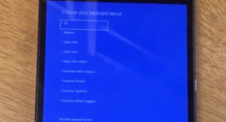 Хакер запустил Windows 10 на телефоне