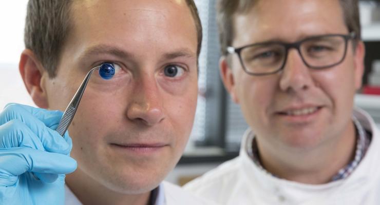 На 3D-принтере впервые напечатали роговицу глаза