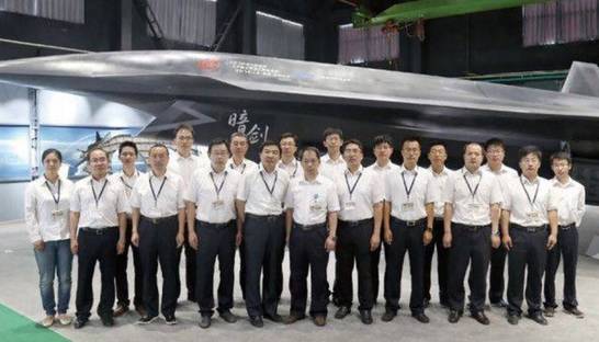 Китайцы создали военный беспилотник-невидимку