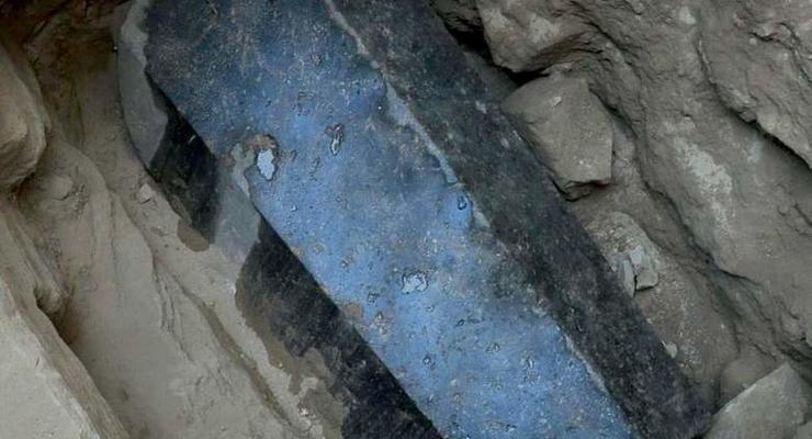 В египетской Александрии нашли огромный саркофаг