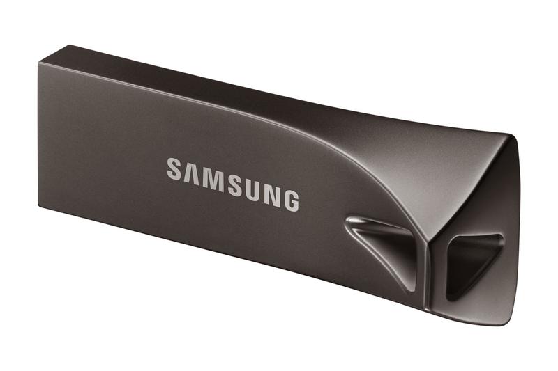 Память на века: От карты памяти Samsung Pro Endurance до суперкомпактного USB Bar Plus