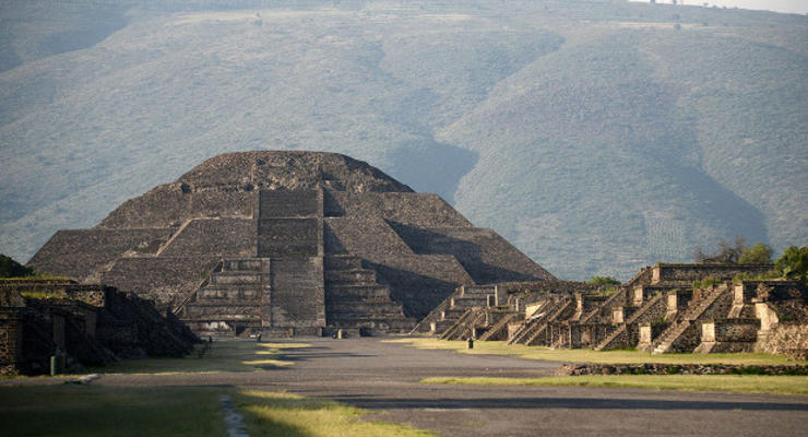 Под мексиканской Пирамидой Луны нашли туннель в подземный мир