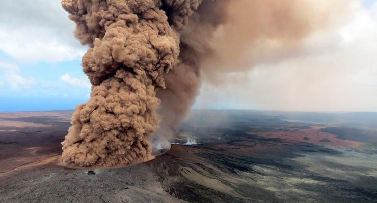 Извержение вулкана на Гавайях поставило ученых в тупик